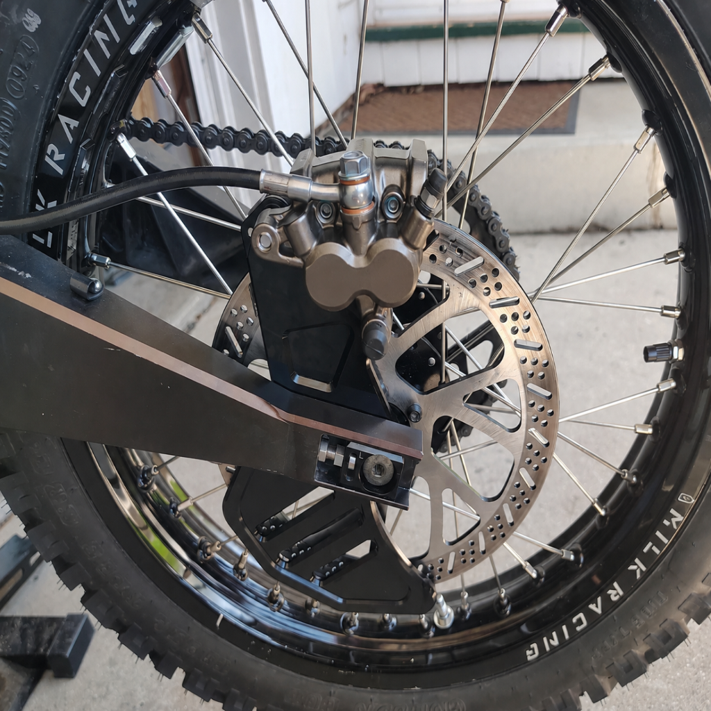 DXE Twin 4 Piston Brakes